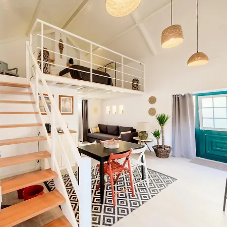 Fisherman's Loft Apartment *