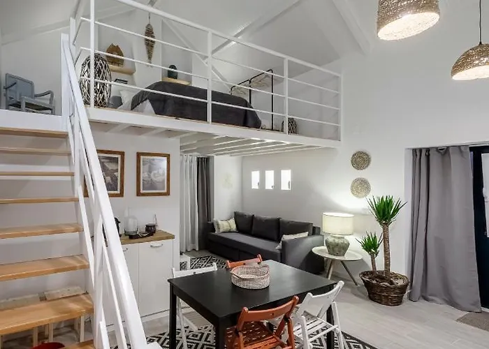Fisherman's Loft *